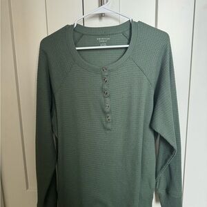 American Eagle Outfitters Plush Long Sleeve Henley Olive Waffle Knit Top